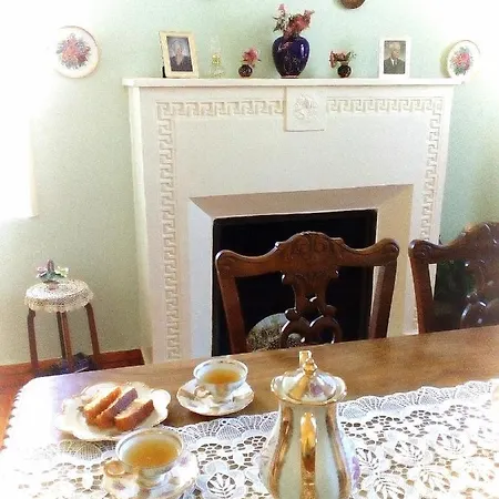 Zeta's Vintage House With Large Terrace&orange Tree Garden
