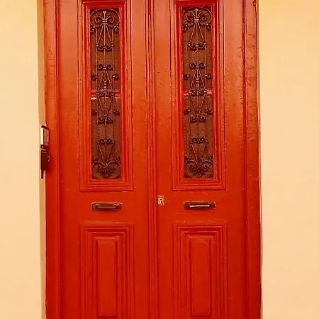 Zeta's Vintage Garden House * Sparta